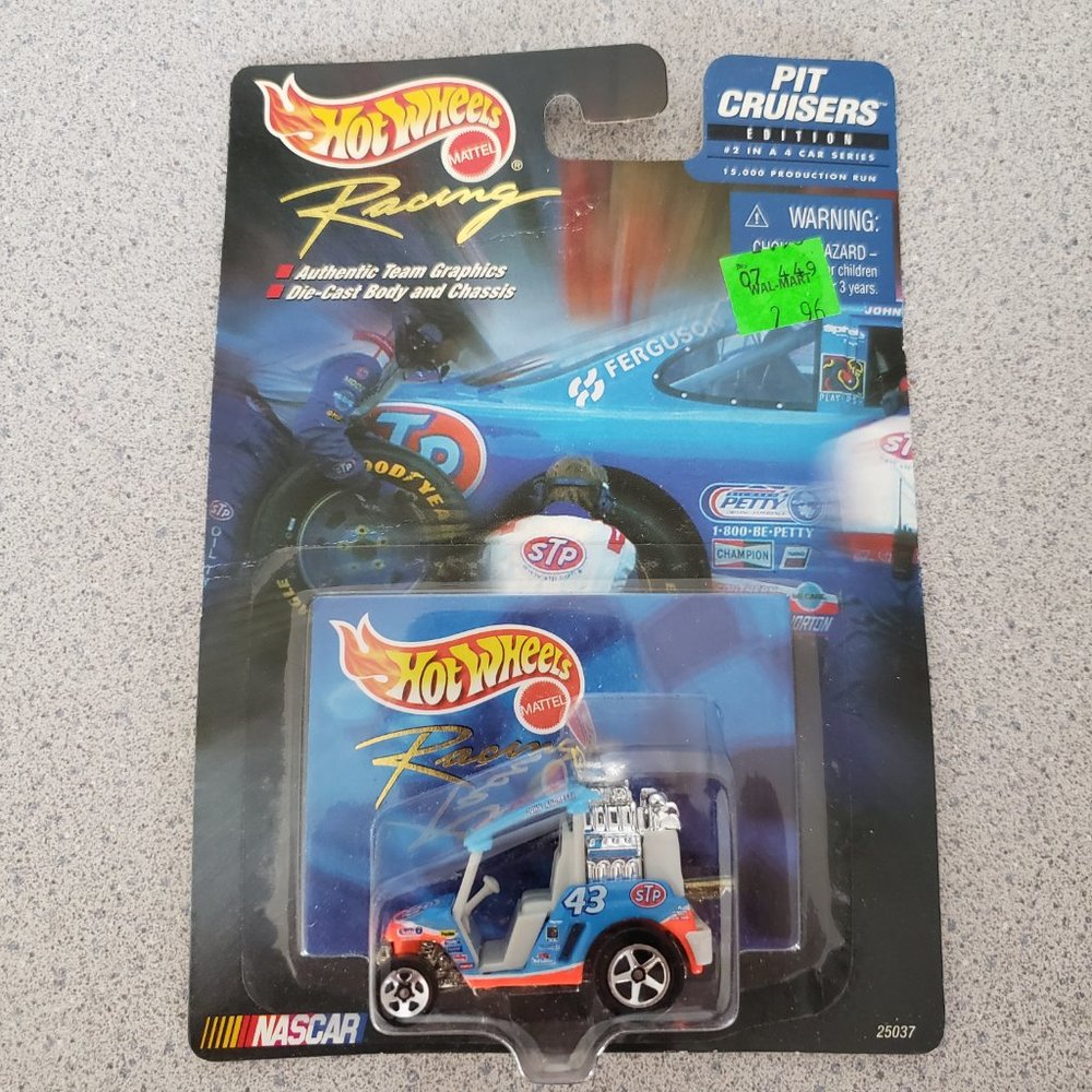 (5/$20)  Hot Wheels Racing Pit Cruisers #43